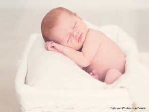 Kleines Nest, große Wirkung: Bettnestchen für Babys